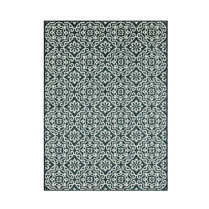 Professional Travel Collection Reversible Patio Rug: Versatile Outdoor Elegance