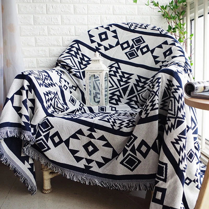 Bohemian Plaid Throw Blanket for Stylish Decor and Cozy Comfort