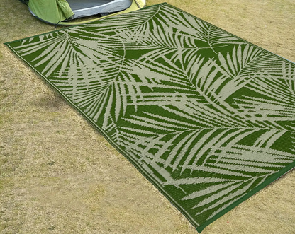 Portable Avocado Picnic Blanket: Family-Size-Green